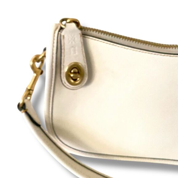 Coach Swinger Bag  20 Brass Chalk Glovetanned Leather Beige - Picture 3 of 10